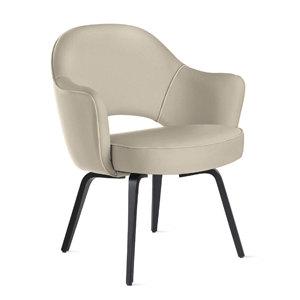 eero-saarinen-executive-armchair-wood-base-889556.jpg