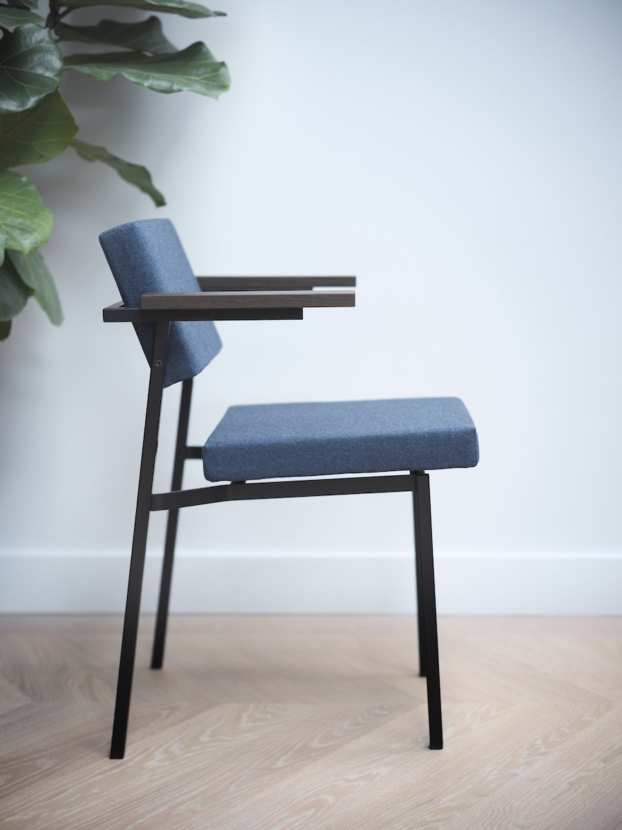 martin-visser-se-69-armchair-by-spectrum-design-724585.jpg